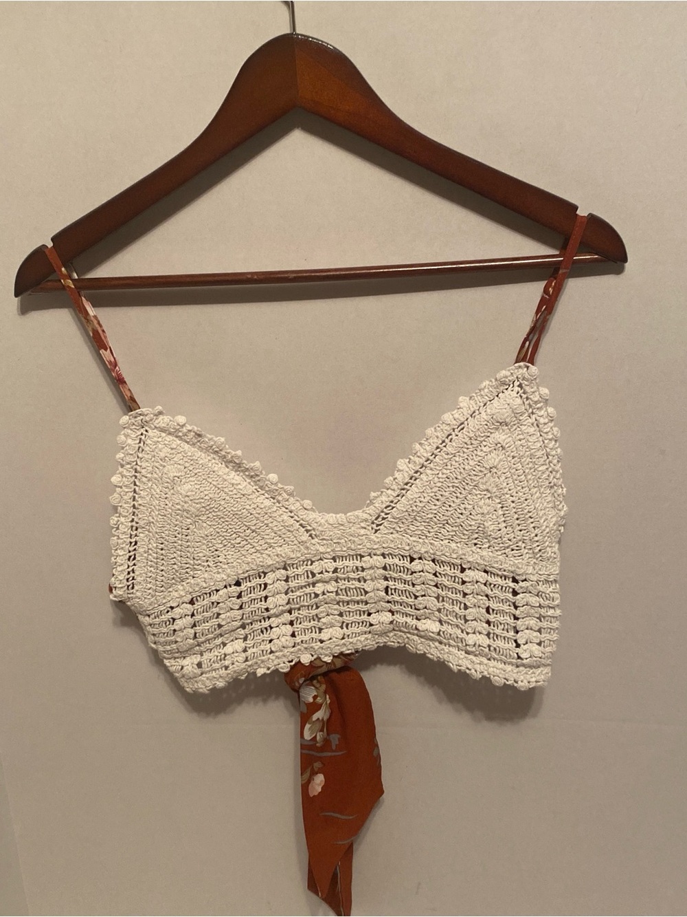 SHEIN White Crochet Bandeau with Rust Floral Tie Straps
